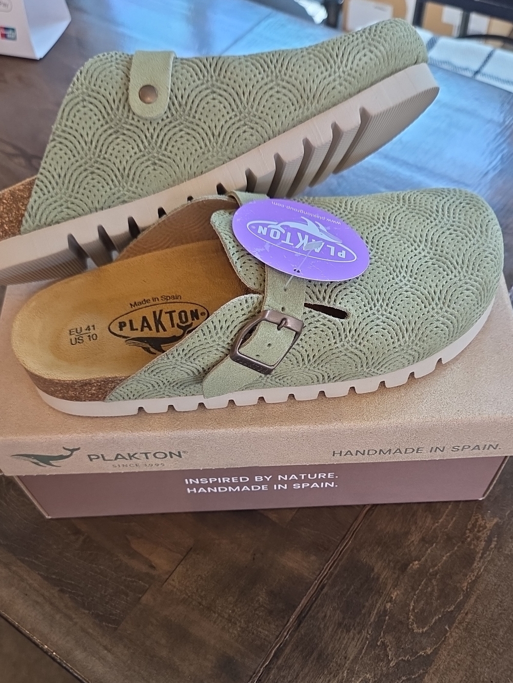 Plakton Size 10 Women's Sage Green Textured Slip-On Clogs NEW